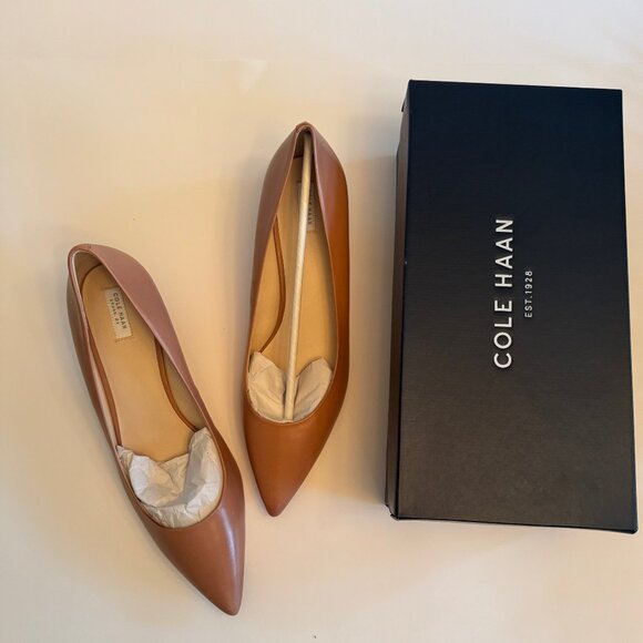 Cole Haan Kitten Pump - NEVER WORN - Size 11B - Picture 1 of 6